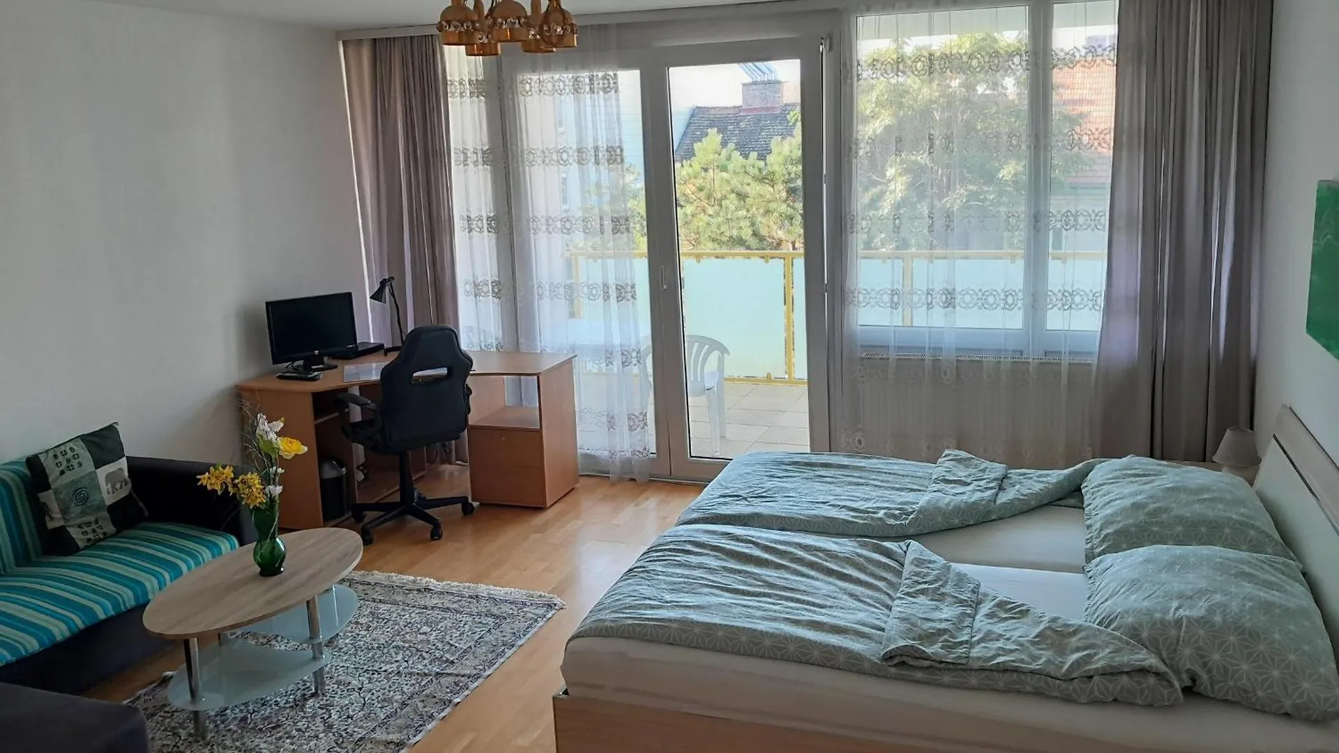 Serviced Apartment With Sunny Balcony Wien Österreich